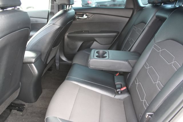 Used 2024 Kia Forte GT-Line FWD image 38