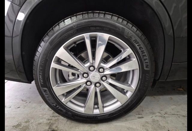 Certified 2025 Cadillac XT6 Premium Luxury image 15