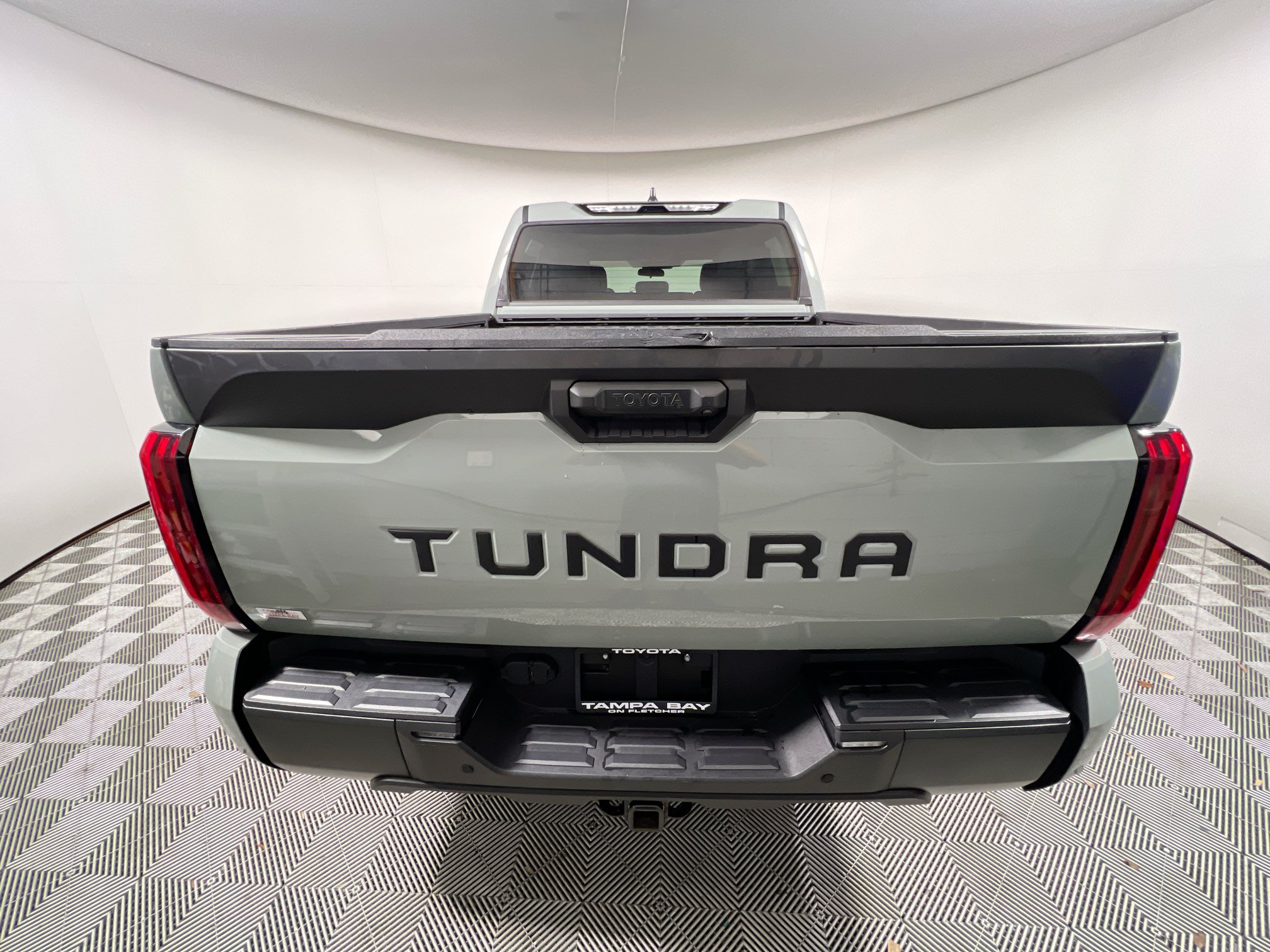 Used 2024 Toyota Tundra SR5 w/ SR5 Convenience Package RWD image 6