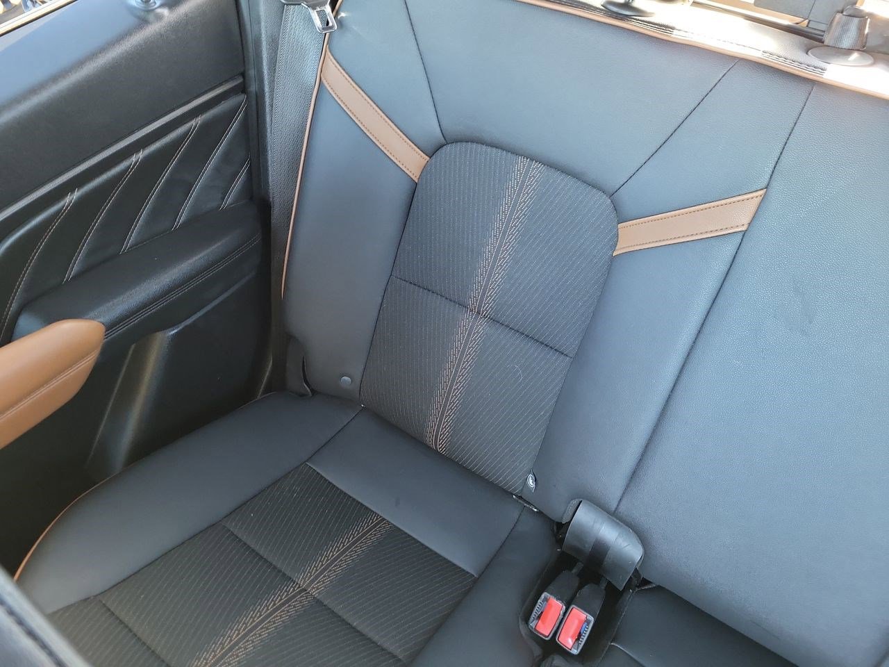 Used 2023 GMC Canyon AT4 image 12