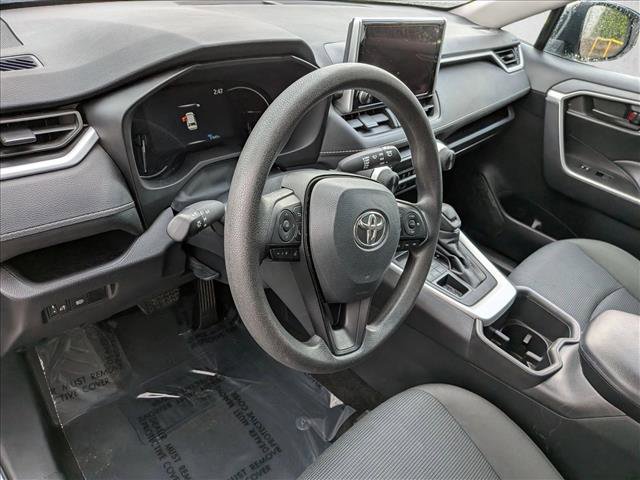 Used 2024 Toyota RAV4 LE image 10