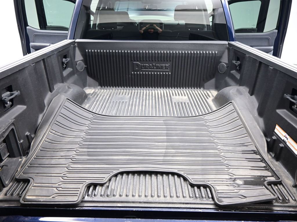 Used 2023 Ford F150 Lightning XLT AWD/4WD image 22
