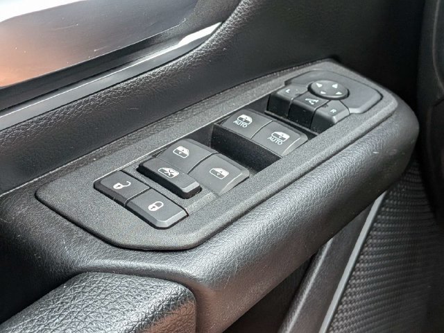 Used 2025 RAM 1500 Big Horn AWD/4WD image 33