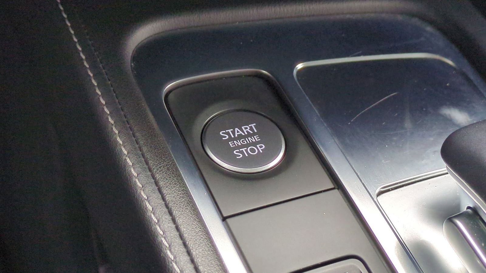 Used 2023 INFINITI QX60 Luxe image 26