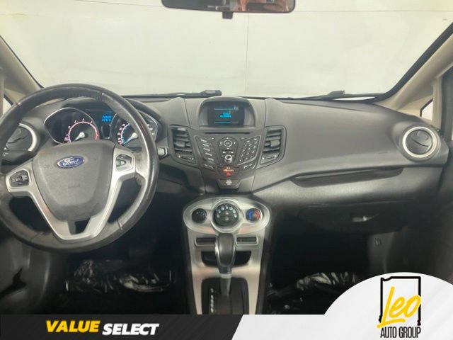 Used 2015 Ford Fiesta SE FWD image 18