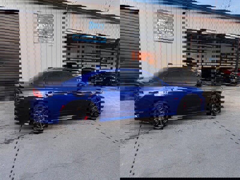 Used 2019 Dodge Charger Scat Pack w/ Technology Group image 9