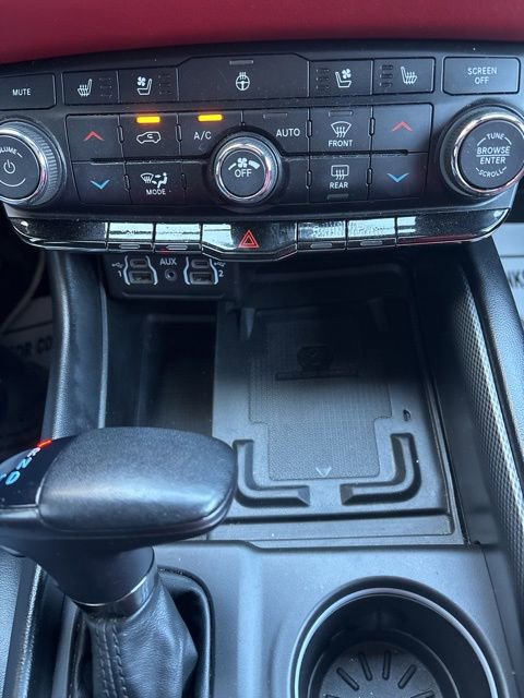 Used 2022 Dodge Durango R/T w/ Blacktop Package image 26