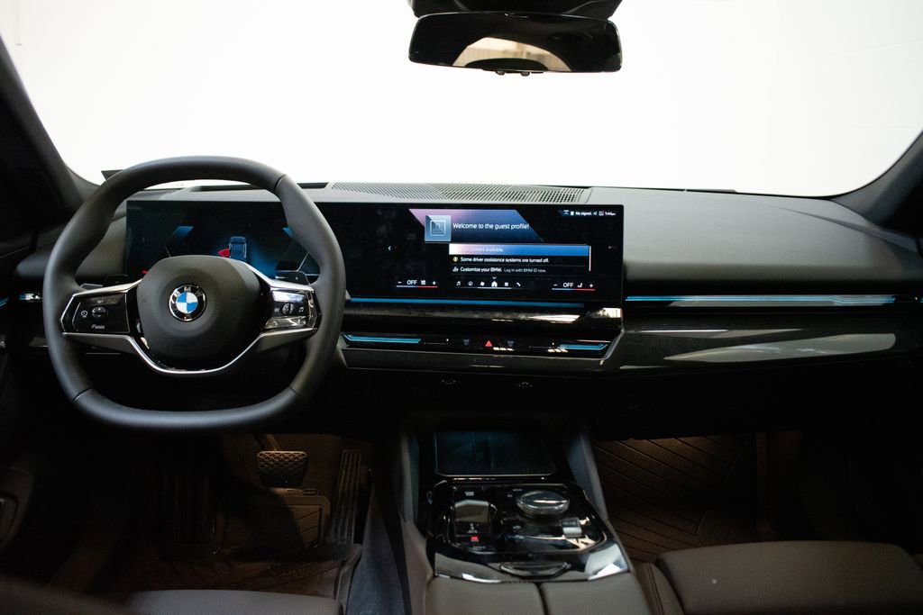 Certified 2026 BMW 530i xDrive w/ Premium Package AWD/4WD image 11