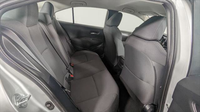 Used 2021 Toyota Corolla LE FWD image 21