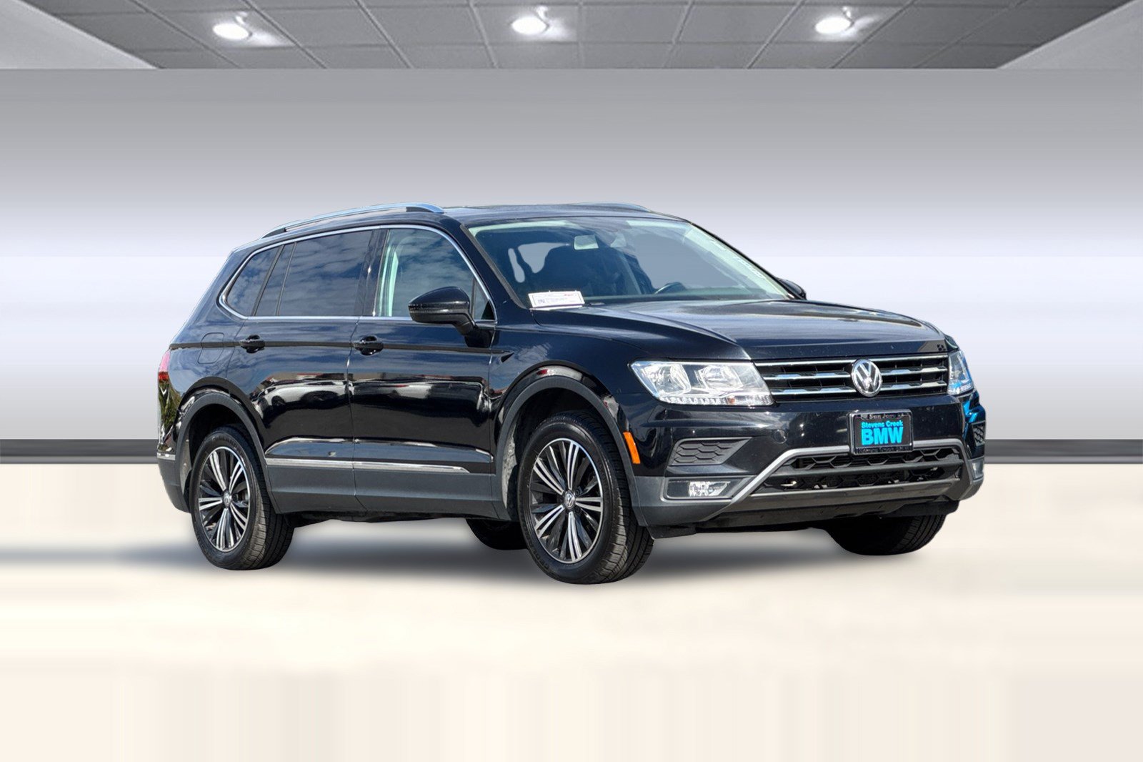 Used 2018 Volkswagen Tiguan SEL AWD/4WD image 7