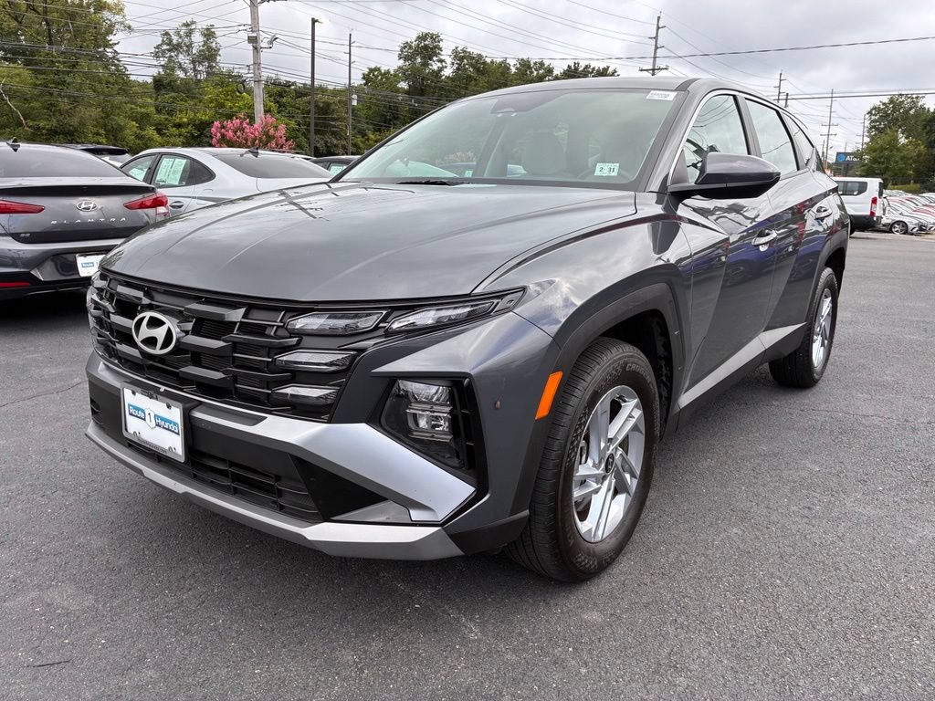 Used 2026 Hyundai Tucson SE AWD/4WD image 3