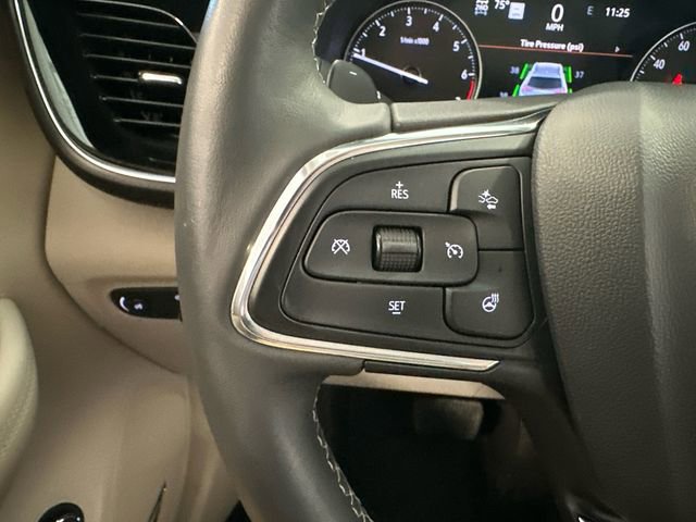 Certified 2023 Buick Envision Avenir image 20