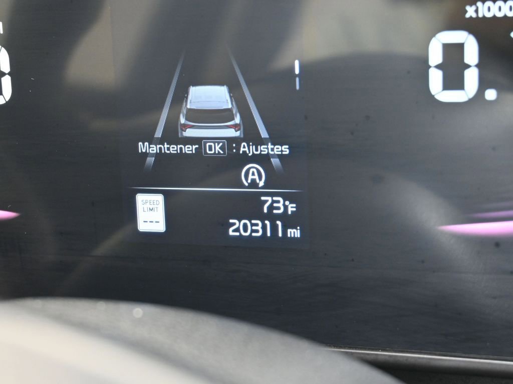 Used 2024 Kia Sportage EX image 32