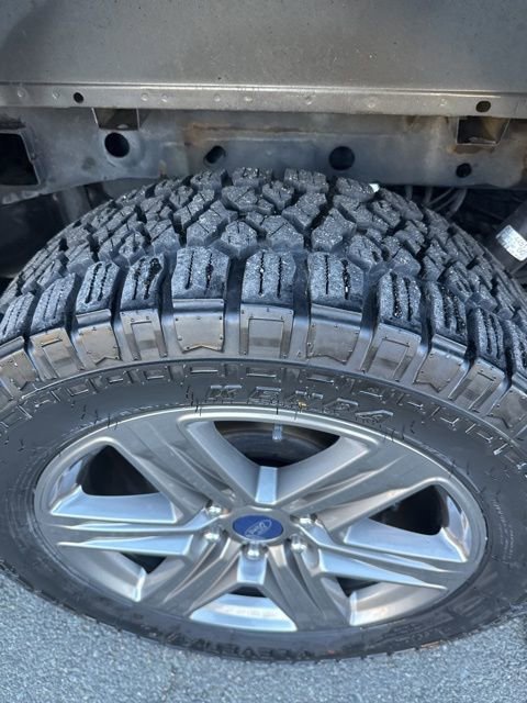 Used 2020 Ford F150 Lariat image 11