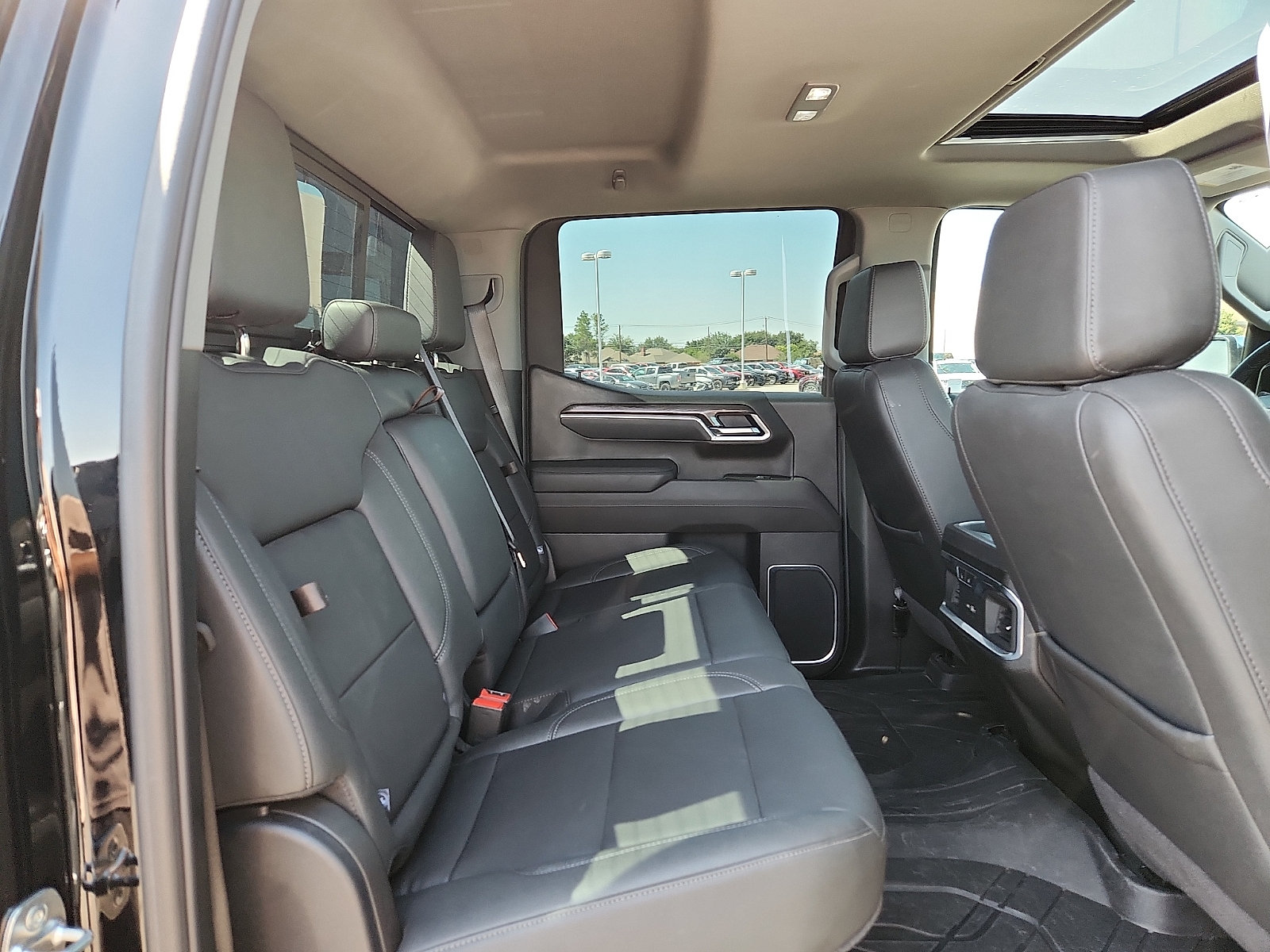 Used 2025 Chevrolet Silverado 1500 LTZ w/ LTZ Premium Texas Edition AWD/4WD image 14