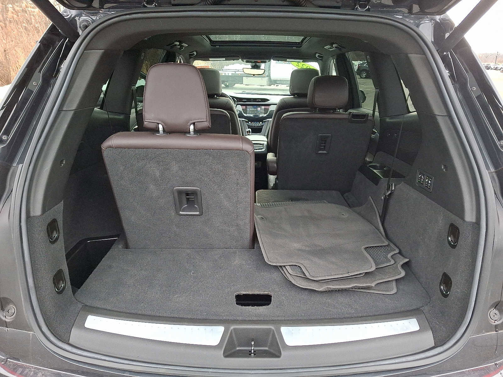 Used 2022 Cadillac XT6 Premium Luxury w/ Technology Package image 30