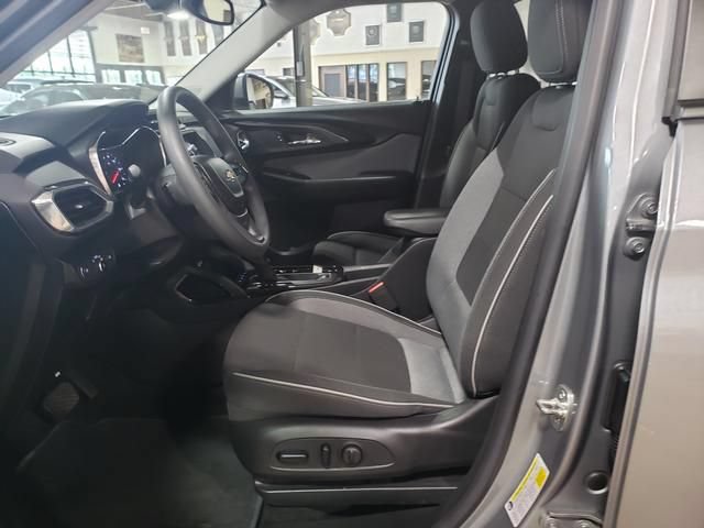 Used 2023 Chevrolet TrailBlazer LT w/ Convenience Package AWD/4WD image 10