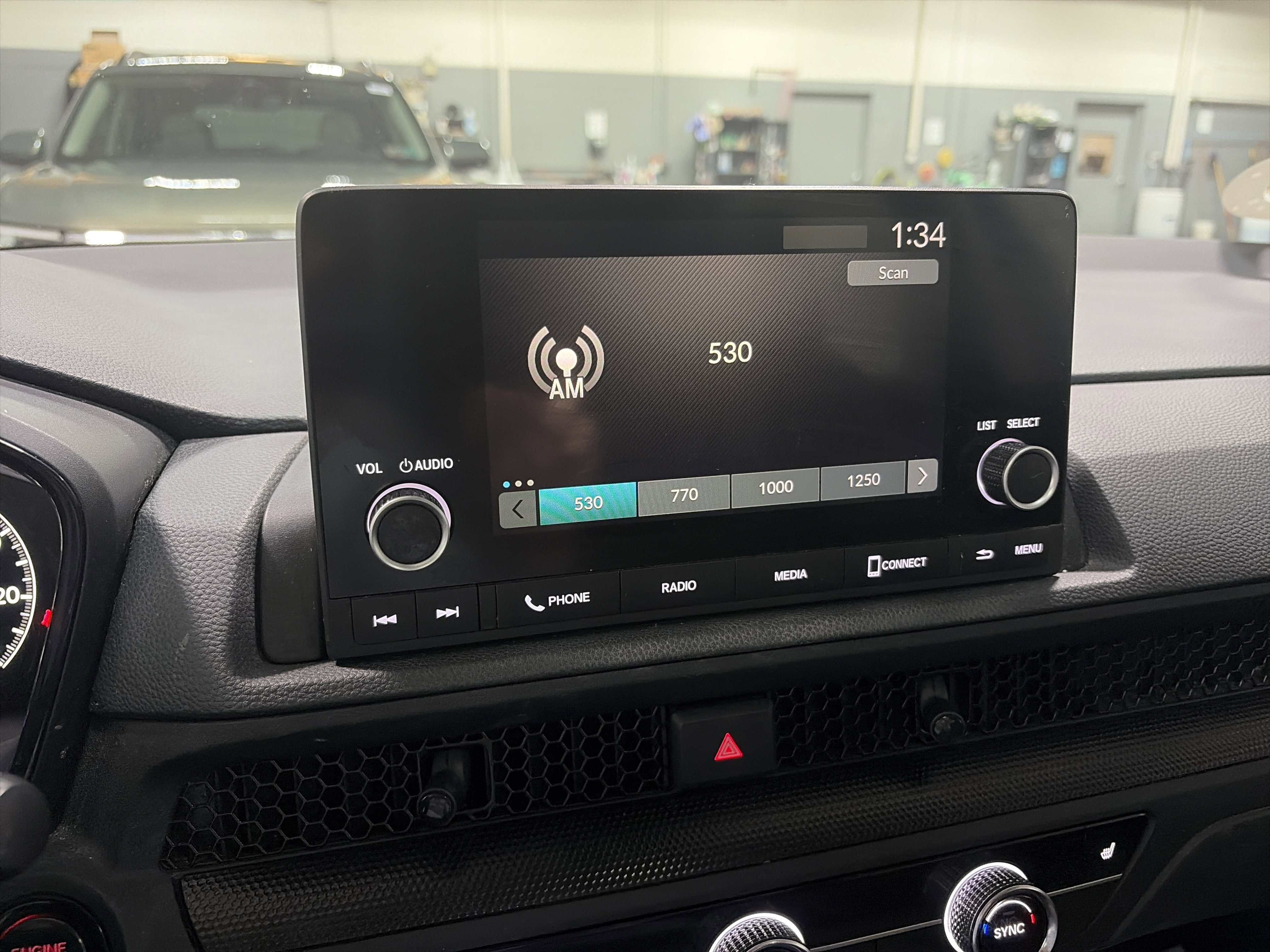 Used 2023 Honda CR-V EX image 19