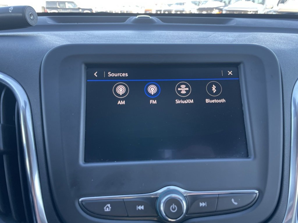 Used 2024 Chevrolet Equinox LT image 16