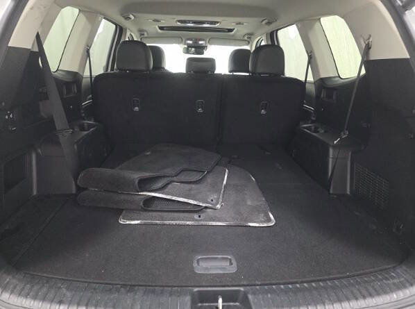 Used 2023 Kia Telluride EX image 6