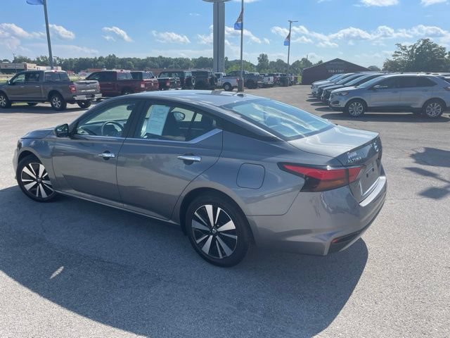 Used 2022 Nissan Altima 2.5 SV FWD image 6