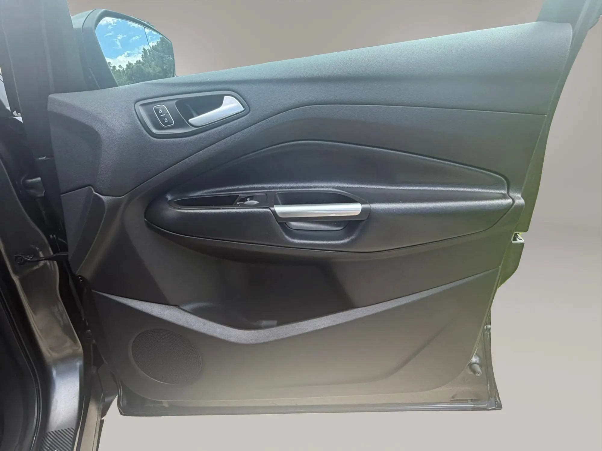 Used 2018 Ford Escape SE FWD image 33