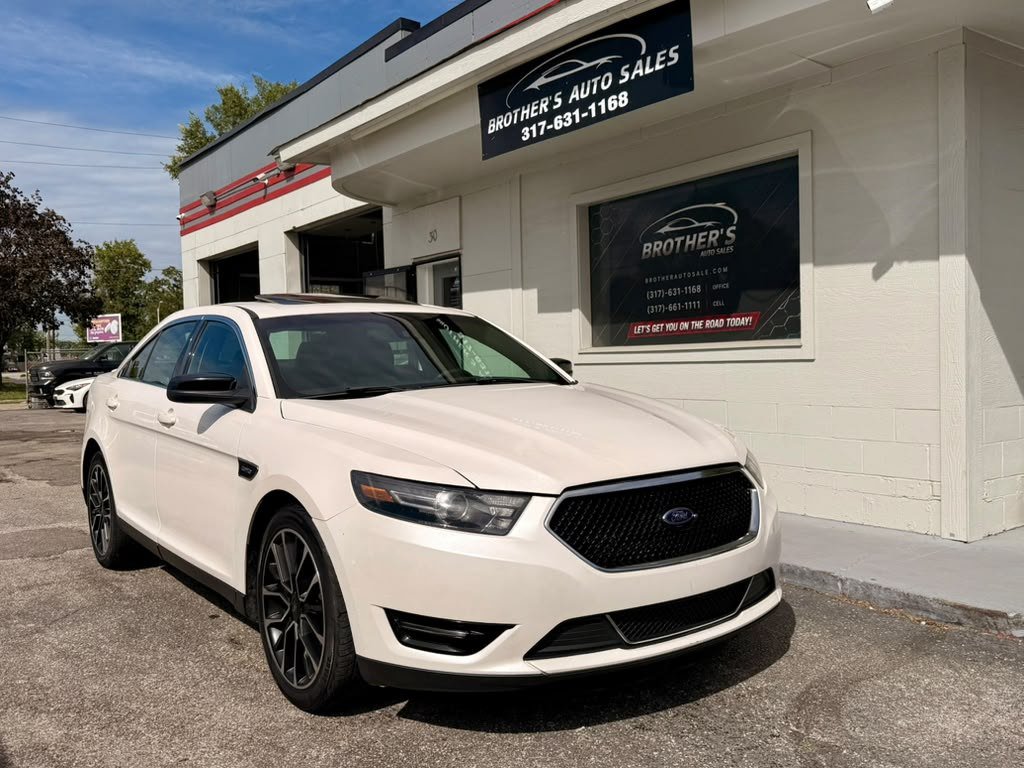 Used 2019 Ford Taurus SHO AWD/4WD image 10