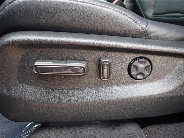 Used 2022 Honda CR-V Touring image 13