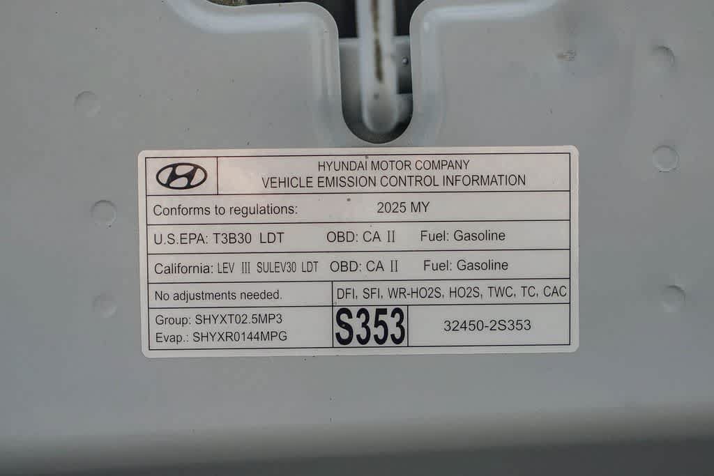 Used 2025 Hyundai Santa Fe XRT AWD/4WD image 27