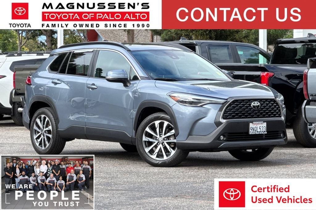 Certified 2022 Toyota Corolla Cross XLE w/ Convenience Package FWD video 1