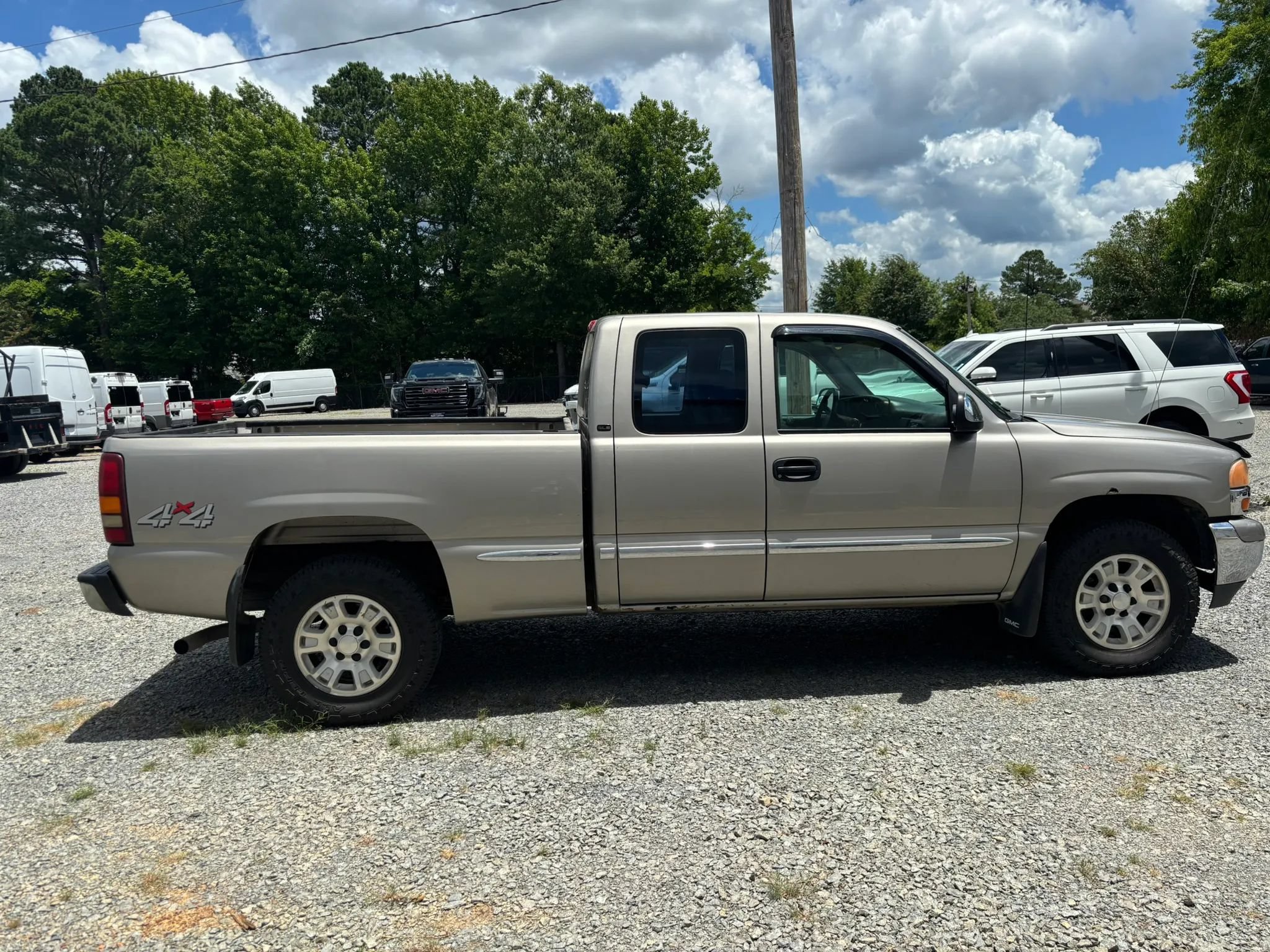 Used 2001 GMC Sierra 1500 4x4 Extended Cab image 7