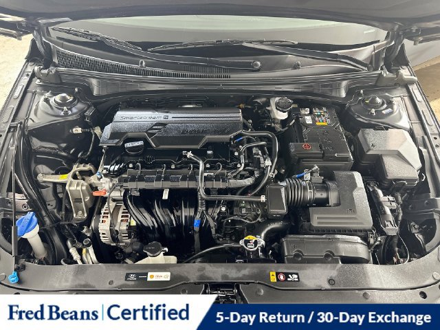 Certified 2024 Hyundai Elantra SE FWD image 21