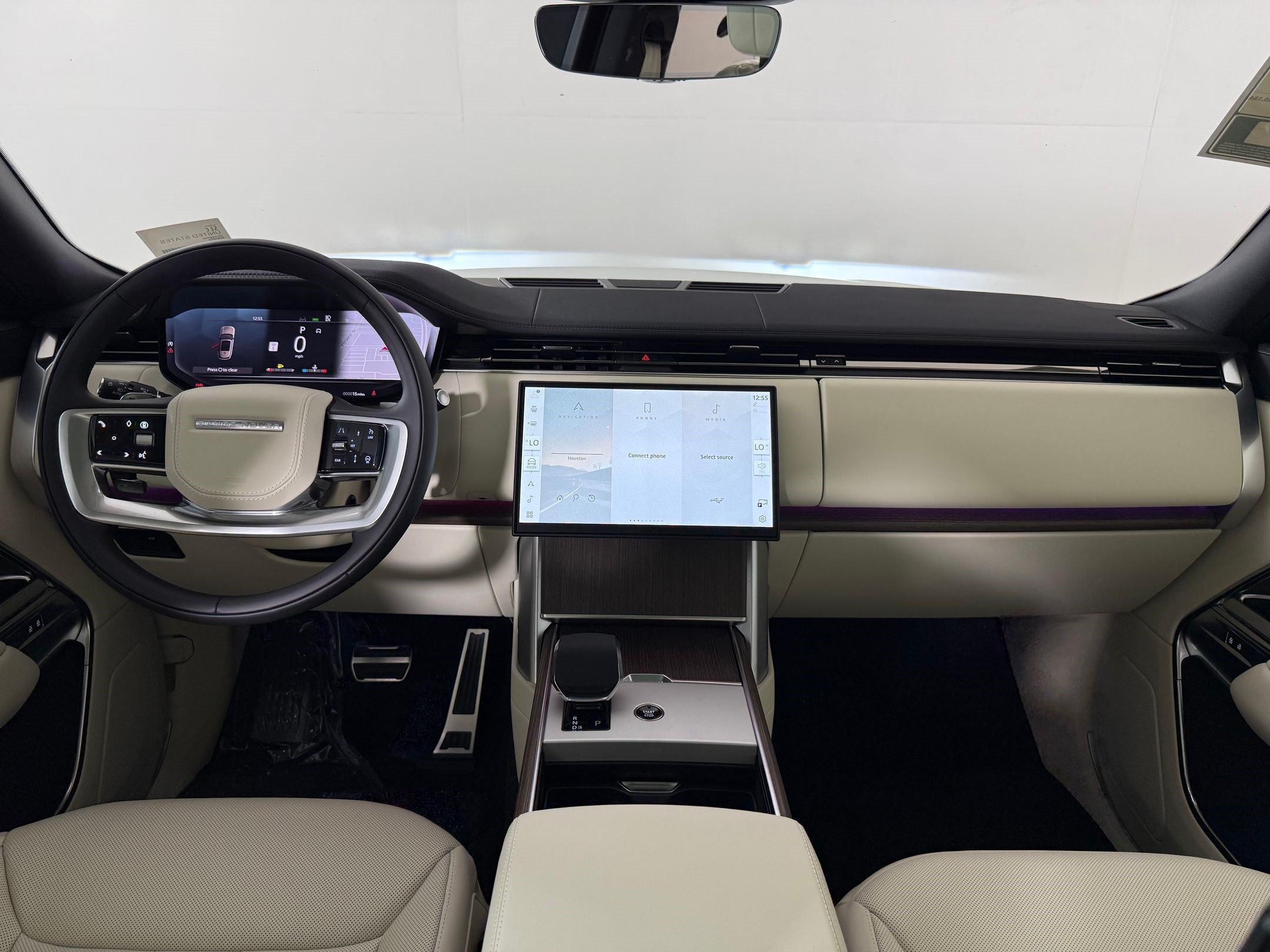 New 2026 Land Rover Range Rover Long Wheelbase SE AWD/4WD image 16