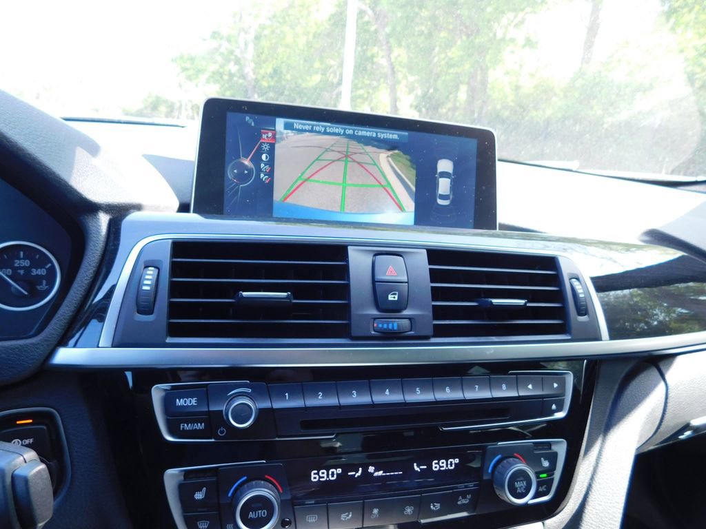 Used 2016 BMW 340i Sedan image 11