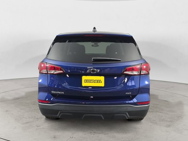Used 2023 Chevrolet Equinox LS w/ LS Convenience Package AWD/4WD image 4