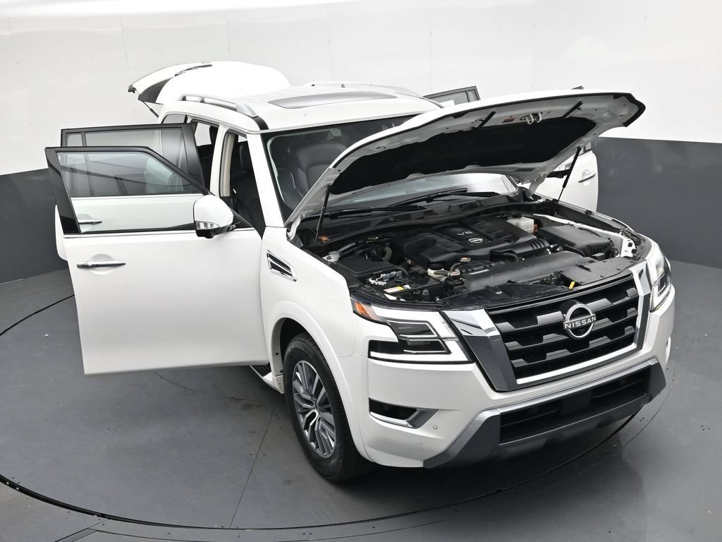 Used 2024 Nissan Armada SL w/ Captain's Chairs Package RWD image 47