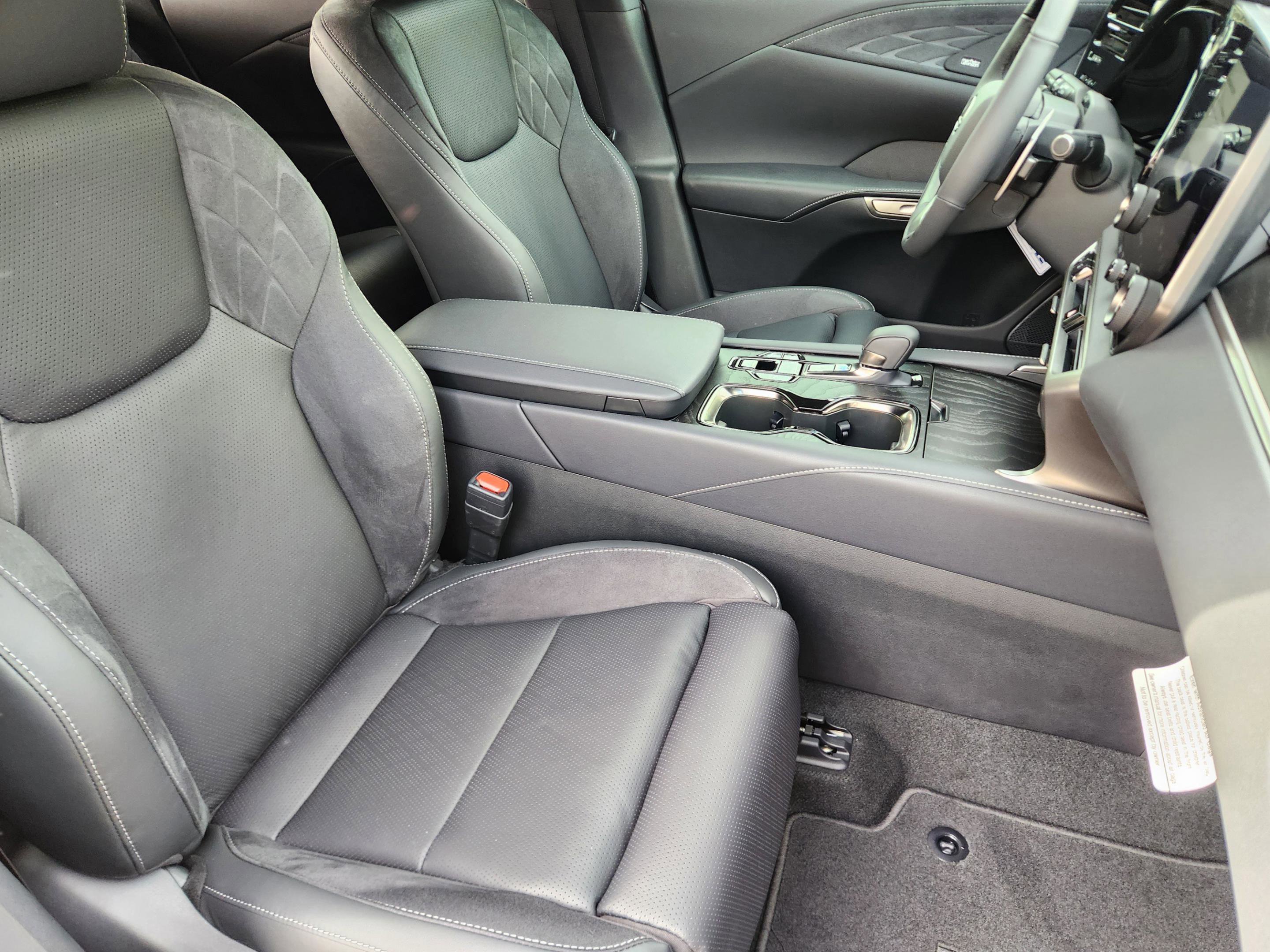 New 2026 Lexus RX 350 AWD/4WD image 6