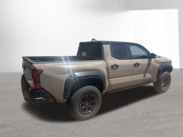 Used 2025 Toyota Tacoma TRD Pro AWD/4WD image 12