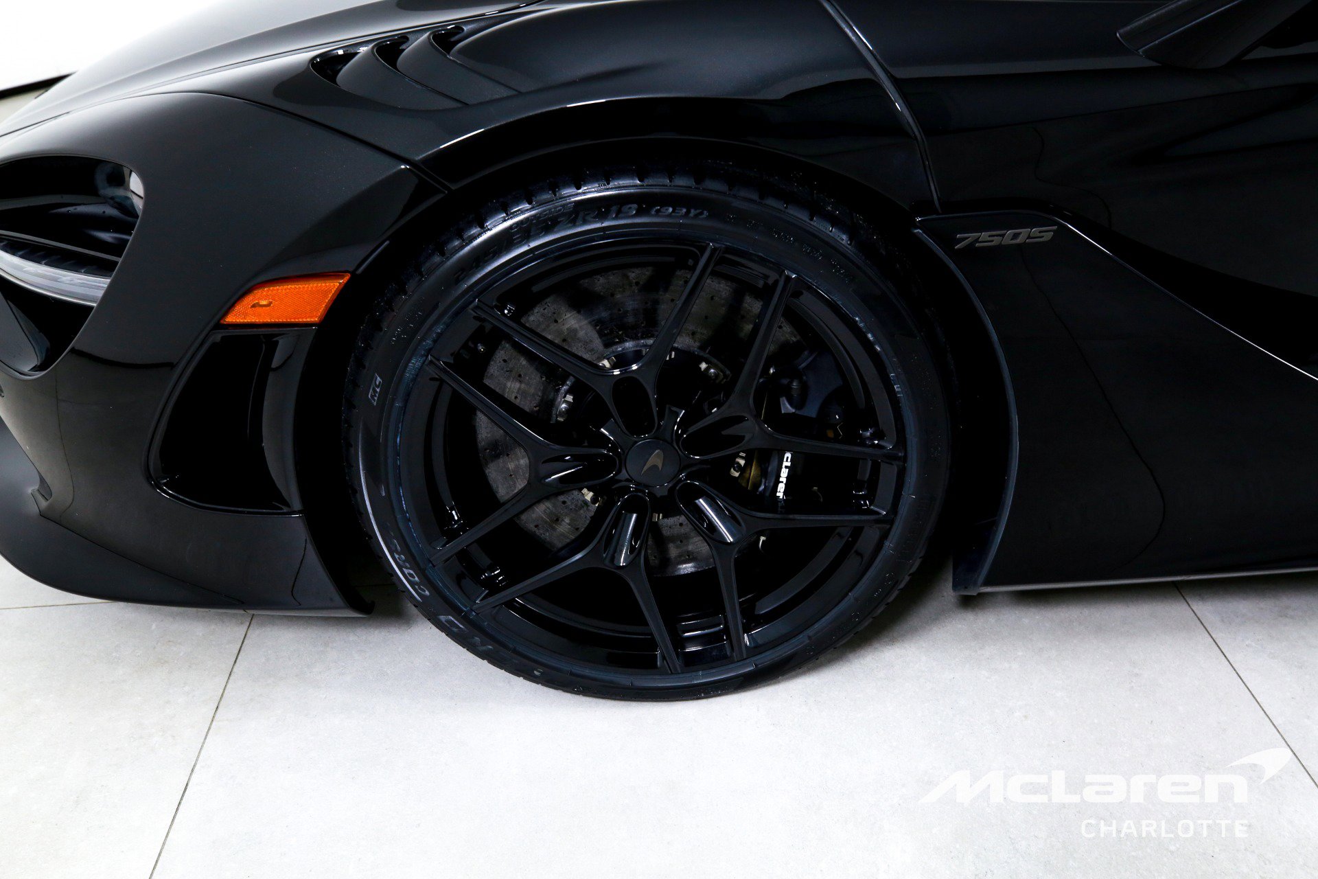 New 2025 McLaren 750S image 27