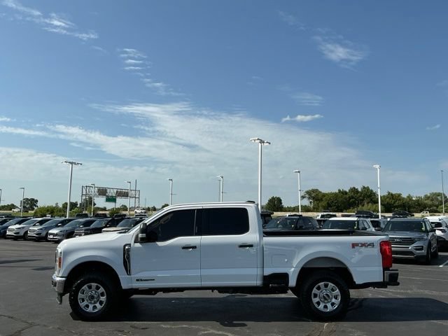 Used 2023 Ford F250 XLT w/ FX4 Off-Road Package AWD/4WD image 6