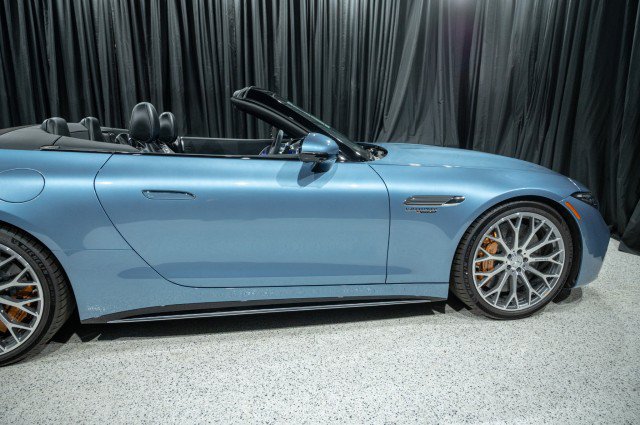 New 2026 Mercedes-Benz SL 63 AMG S e Performance 4MATIC image 5