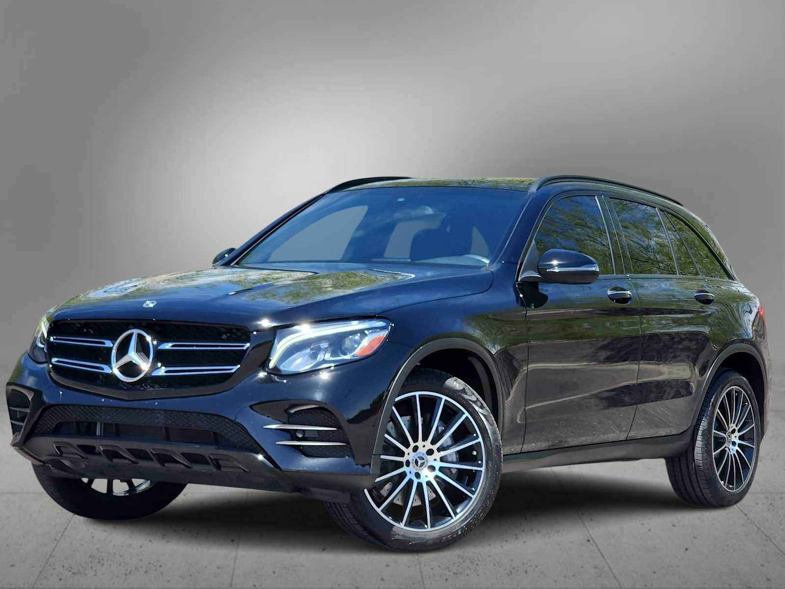 Used 2018 Mercedes-Benz GLC 300 image 1