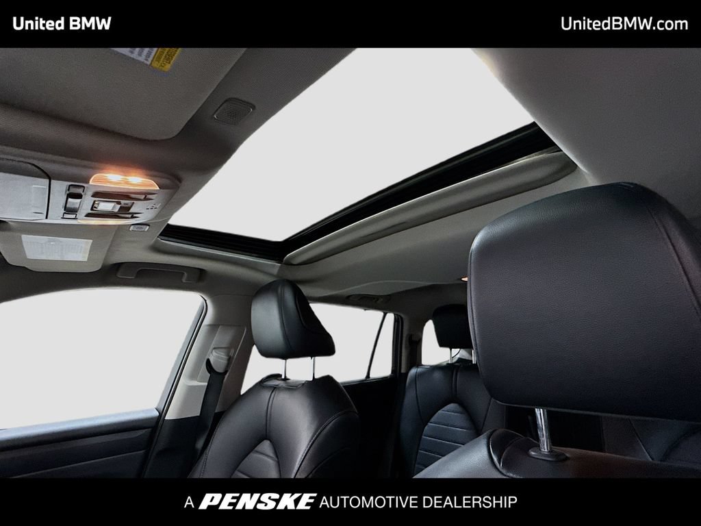 Used 2023 Toyota Highlander XLE FWD image 11