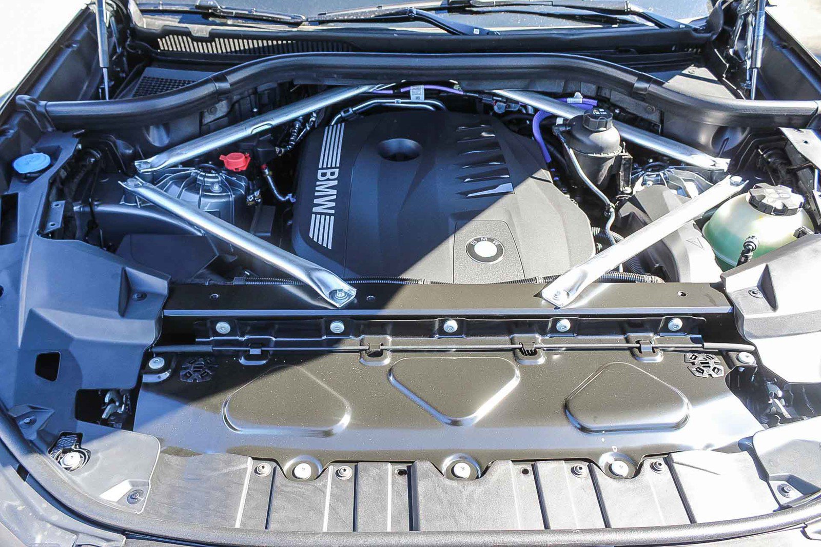 New 2026 BMW X5 sDrive40i w/ M Sport Package image 26