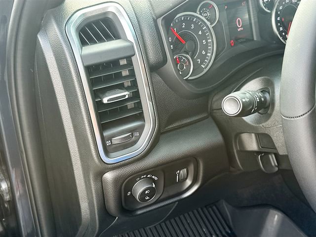 Used 2025 RAM 2500 Big Horn AWD/4WD image 11