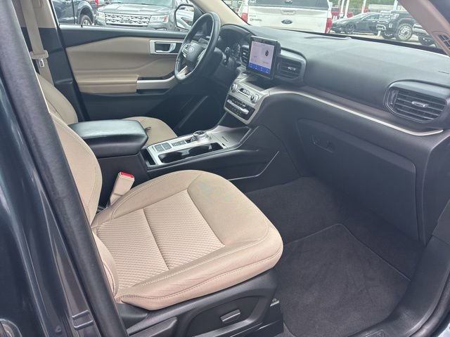 Used 2023 Ford Explorer XLT RWD image 28