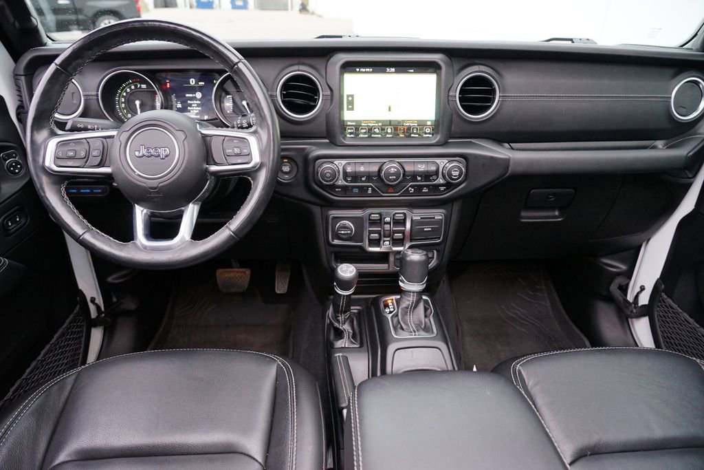 Used 2022 Jeep Wrangler Unlimited Sahara w/ Cold Weather Group image 26