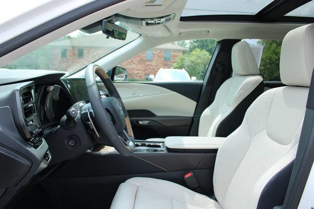 Used 2025 Lexus RX 350 AWD w/ Convenience Package image 12