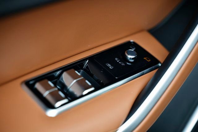 New 2026 Jaguar F-PACE R-Dynamic S AWD/4WD image 22