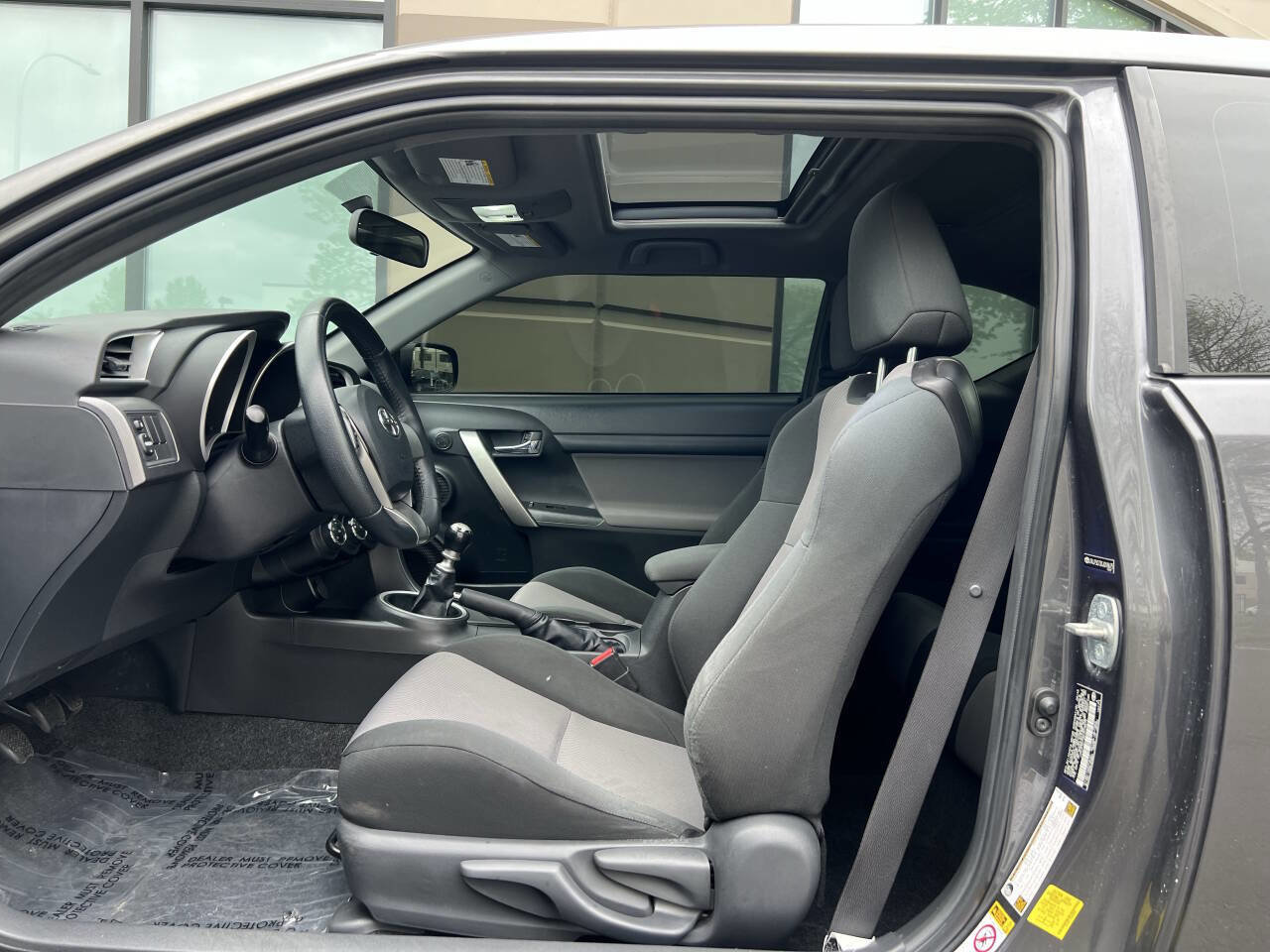 Used 2016 Scion tC FWD image 10